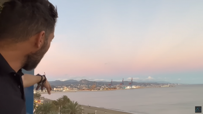 Un piso con vistas Un piso con vistas