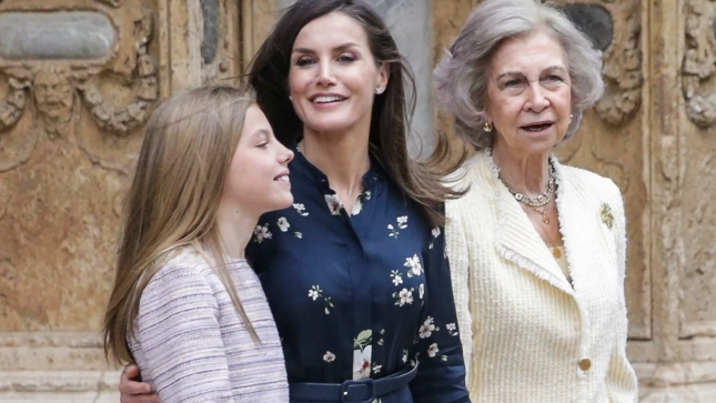 La infanta Sofía, Letizia y Sofía de Grecia