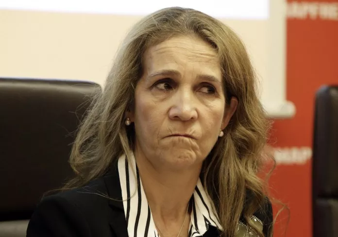 infanta Elena NO  PORTADA