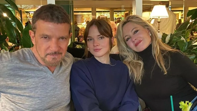 Antonio Banderas, Stella del Carmen y Melanie Griffith | Instagram Antonio Banderas, Stella del Carmen y Melanie Griffith | Instagram