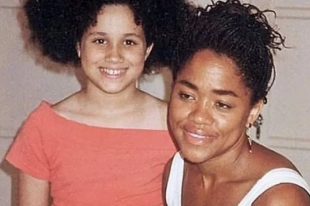 Meghan Markle no tenía el pelo liso de niña Meghan Markle no tenía el pelo liso de niña
