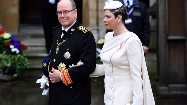 Charlene de Mónaco en la Coronación de Carlos III Charlene de Mónaco en la Coronación de Carlos III