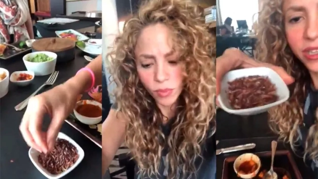 Shakira comiendo Shakira comiendo