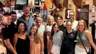 Felipe VI con la familia Barahona Felipe VI con la familia Barahona