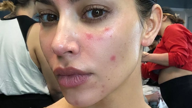 La cara de Kim Kardashian La cara de Kim Kardashian