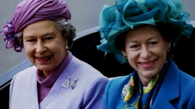 Isabel II y Margarita de Inglaterra Isabel II y Margarita de Inglaterra