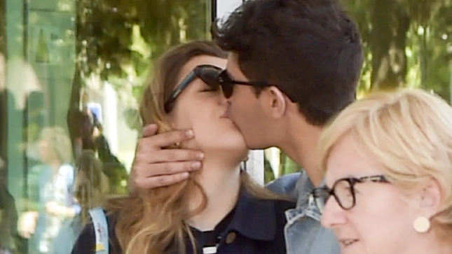 Amaia y Alfred, besándose | Gtres Amaia y Alfred, besándose | Gtres
