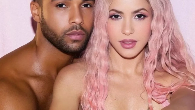 Lucien Laviscount y Shakira