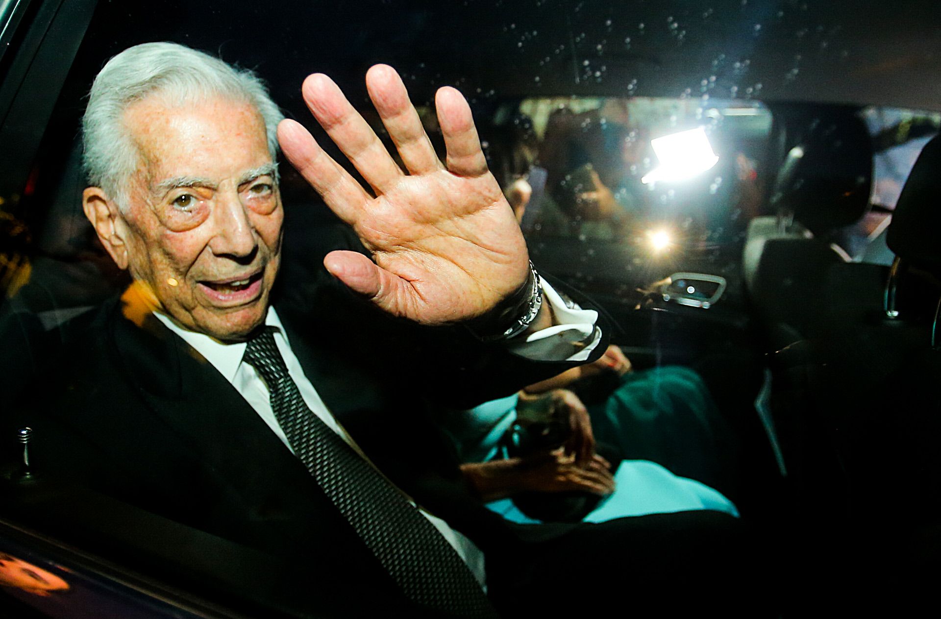 Mario Vargas Llosa
