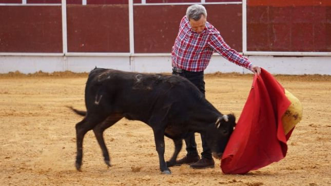 Ortega Cano toreando Ortega Cano toreando